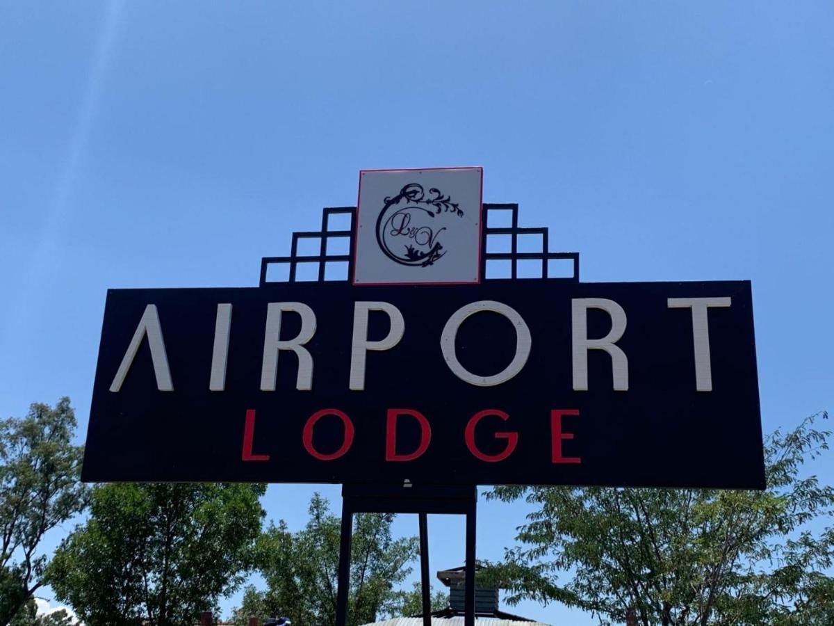 Airport Lodge Newcastle Bagian luar foto