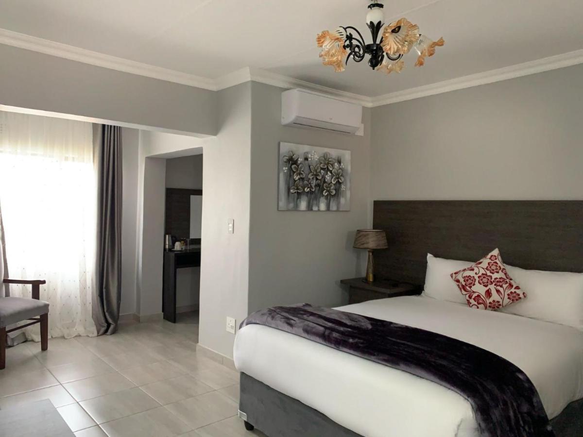 Airport Lodge Newcastle Bagian luar foto