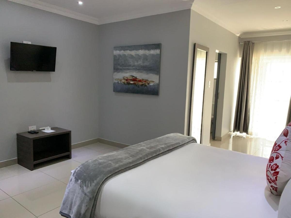 Airport Lodge Newcastle Bagian luar foto