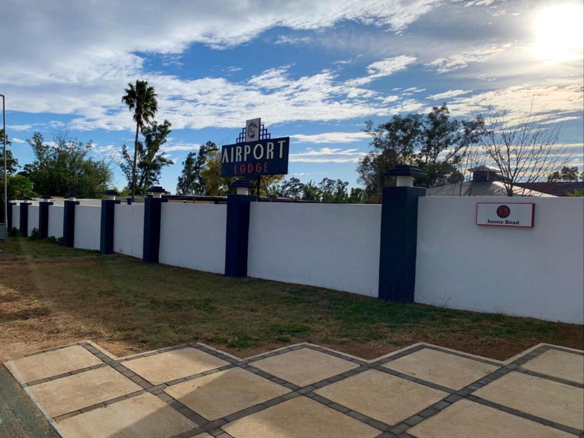 Airport Lodge Newcastle Bagian luar foto